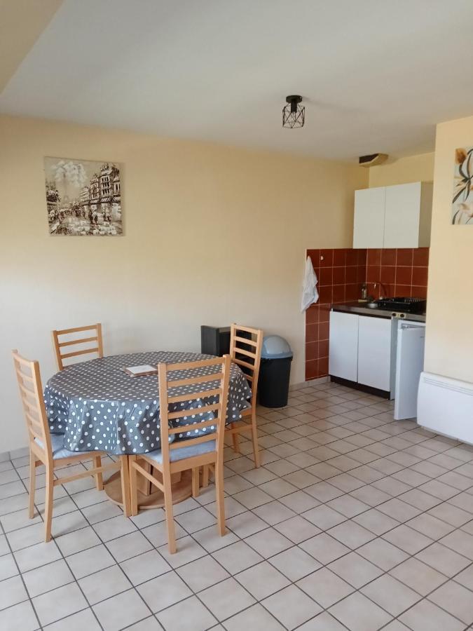 Marguerite Apartment Масиак Екстериор снимка
